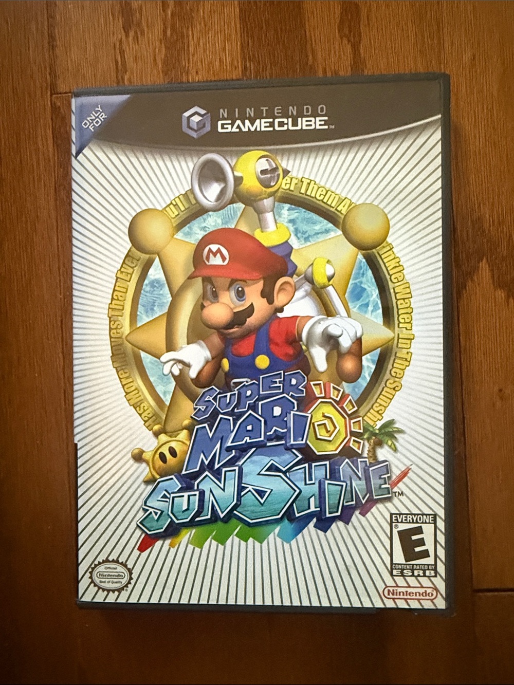 Super Mario Sunshine Nintendo GameCube Game Complete with Manual